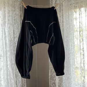 Urban Outfitters Black Cropped Long Sleeve